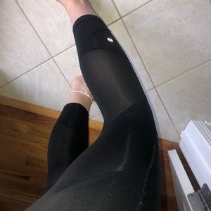 lulu lemon crop leggings